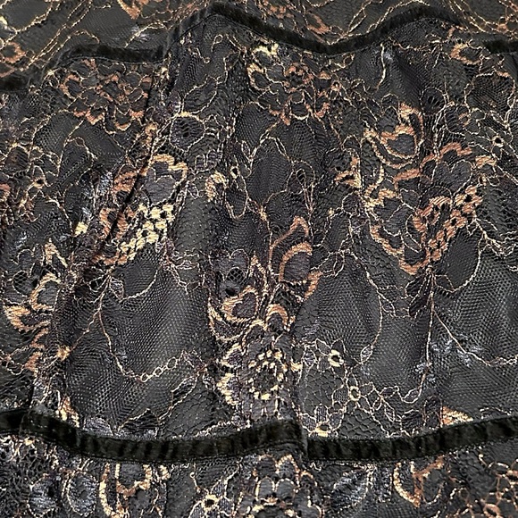 LAUREN RALPH LAUREN Skirt Womens 14 Black Gold Lace Tier MIDI Cocktail - Picture 2 of 14